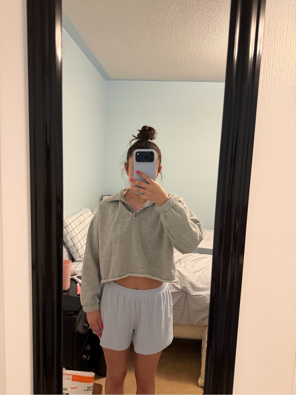 Aerie Cropped Grey Pullover Sweatshirt - Grey Women Sweater